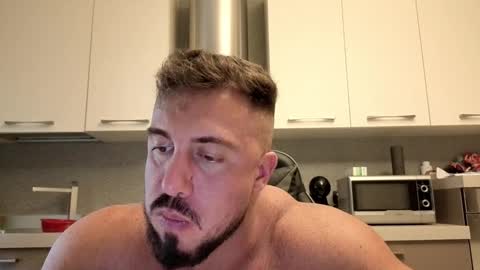 Snapshot of toro_arrapato chatting on September 13, 2:08 pm toro_arrapato online show from September 13, 2:08 pm