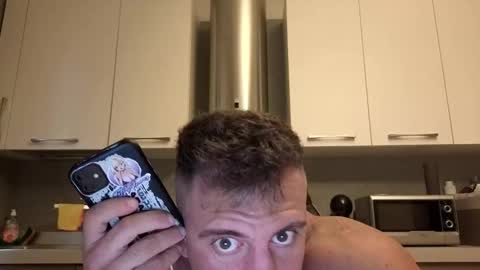 Snapshot of toro_arrapato chatting on September 26, 2:25 pm toro_arrapato online show from September 26, 2:25 pm