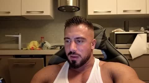 Snapshot of toro_arrapato chatting on October 16, 11:36 pm toro_arrapato online show from October 16, 11:36 pm