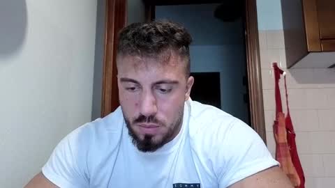 Snapshot of toro_arrapato chatting on September 23, 3:17 pm toro_arrapato online show from September 23, 3:17 pm