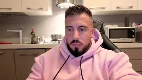 Snapshot of toro_arrapato chatting on October 3, 11:02 pm toro_arrapato online show from October 3, 11:02 pm