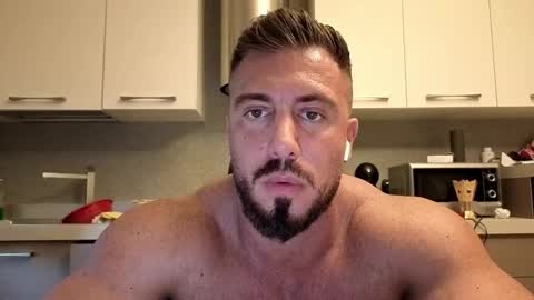 Snapshot of toro_arrapato chatting on September 14, 5:25 pm toro_arrapato online show from September 14, 5:25 pm