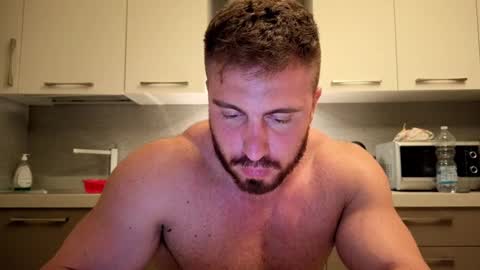 Snapshot of toro_arrapato chatting on March 12, 8:52 pm toro_arrapato online show from March 12, 8:52 pm