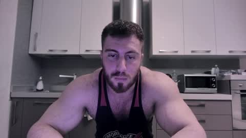 Snapshot of toro_arrapato chatting on January 3, 6:22 am toro_arrapato online show from January 3, 6:22 am