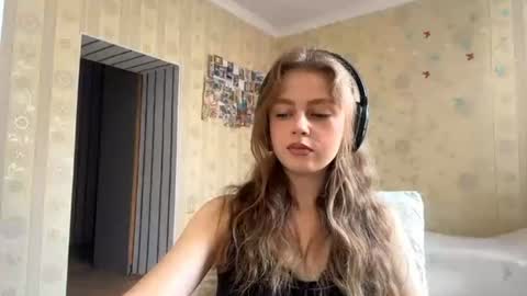 Liv 1st day online show from July 24, 10:34 am