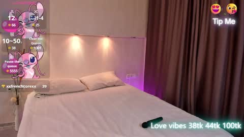 Snapshot of tracy_tay1or chatting on March 5, 12:27 am Tracy GMT2 Mon 3 AM - 4 PM Tue 3 AM - 4 PM Wed 3 AM - 4 PM Thur 3 AM - 4 PM Fri 3 AM - 4 PM online show from March 5, 12:27 am