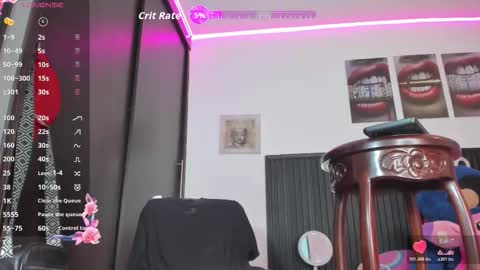 Juliana Giiraldo  online show from March 20, 10:48 pm