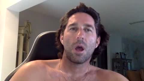 TravisKenn online show from January 13, 7:54 pm