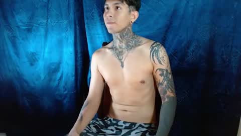 TRAV - INDEPENDENT MODEL online show from January 31, 8:22 pm