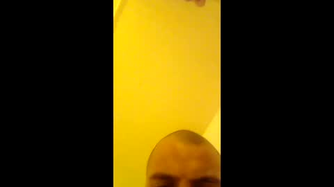 traviswolford1994 online show from January 11, 11:00 pm
