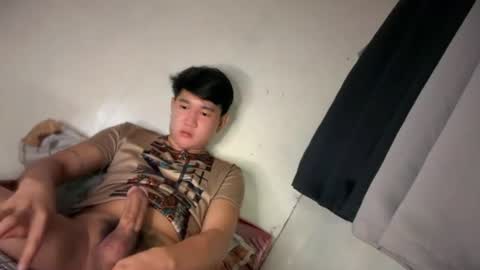 trebz_01 online show from July 27, 3:09 pm
