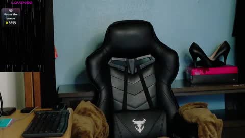 TreeJeanne online show from October 9, 3:12 am