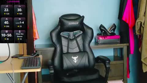 TreeJeanne online show from October 19, 11:37 am