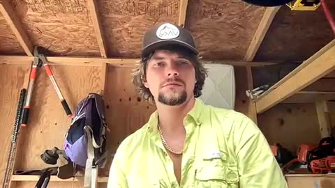 treeman817 online show from August 2, 7:04 pm