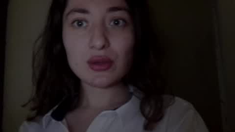 Bella online show from March 19, 5:29 pm