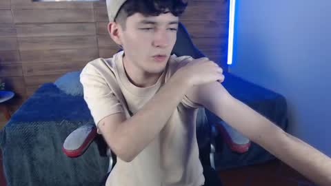 trevor_mob online show from April 15, 7:58 pm