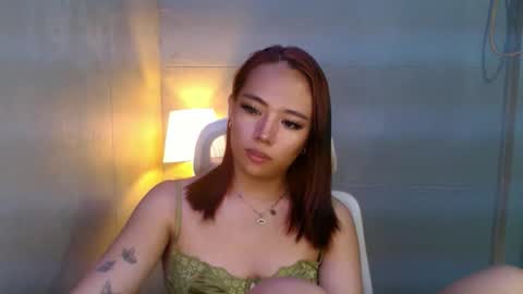 trexie_fucks15 online show from March 3, 1:56 am