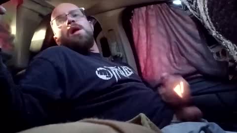 triller402 online show from March 25, 2:24 pm