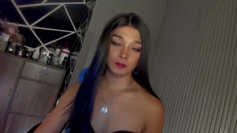 Ms Ella online show from February 17, 2:06 pm