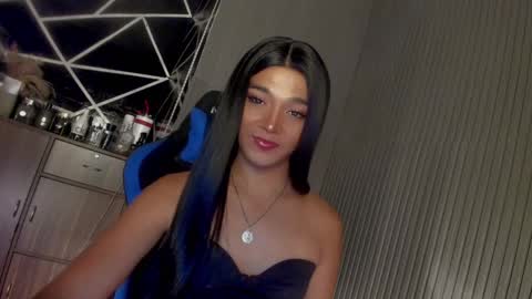 Ms Ella online show from February 21, 1:33 pm