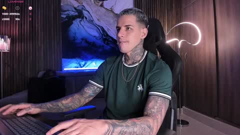 Alexander online show from December 4, 9:51 pm