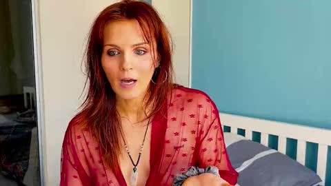 Trista online show from February 20, 5:18 am