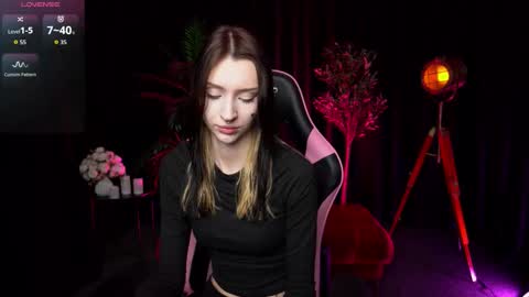 trix_void online show from February 26, 11:13 am