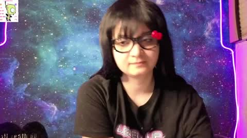 trixiedoescamcam online show from April 11, 1:10 am