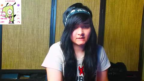 trixiedoescamcam online show from December 21, 11:11 pm