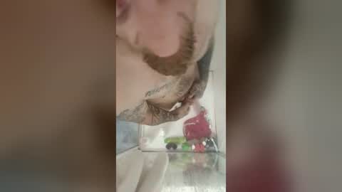 troyacowen1982 online show from July 13, 7:12 am
