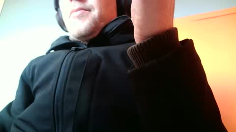 truble_again online show from April 14, 7:33 am