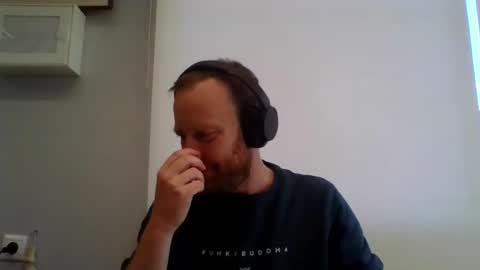 truble_again online show from May 21, 7:26 am