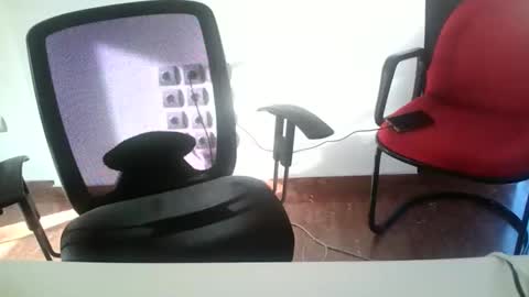 truble_again online show from April 27, 3:20 pm