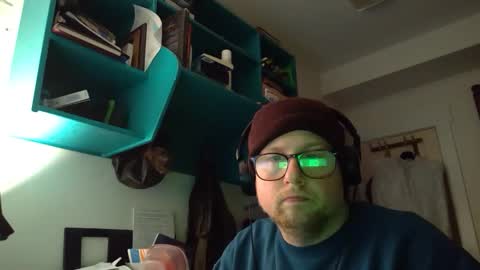 HandicappedLaugher online show from December 11, 2:09 am