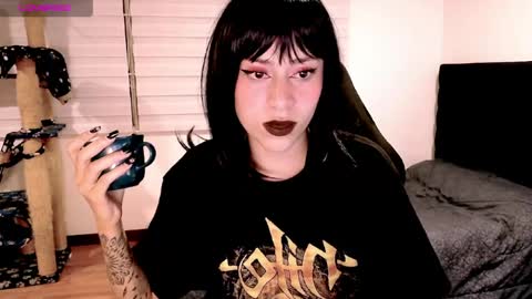 Cait online show from July 17, 2:02 am