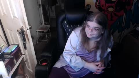 Anne online show from May 17, 10:46 am