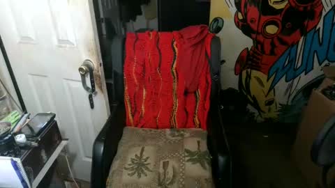 Anne online show from October 31, 8:26 am