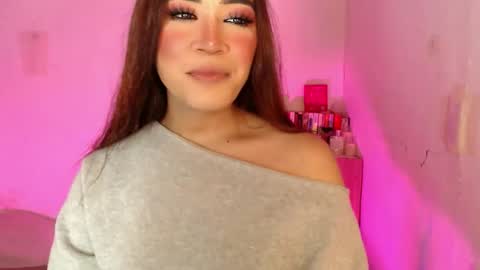 The Girl Named Romantika  online show from May 31, 8:24 am