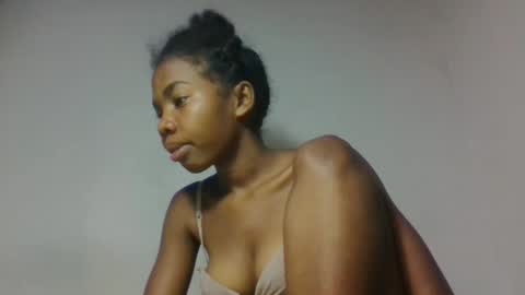 tsaraflorida online show from December 14, 9:21 pm