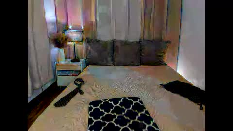 tsbigmilk online show from May 21, 5:52 pm