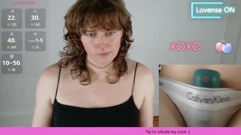 Ellie Ryder online show from May 11, 10:18 pm