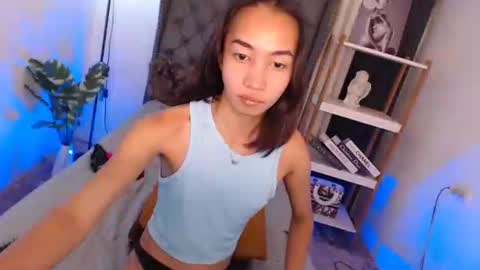 tskitty_girl online show from November 9, 8:29 am