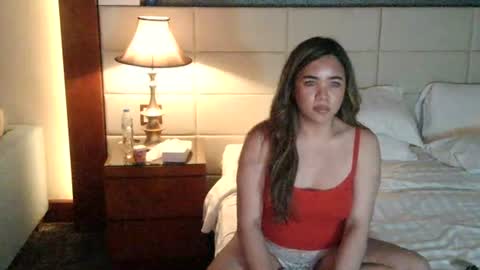 tsversaangel21 online show from August 5, 3:25 am