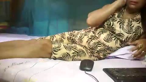 Mae online show from February 5, 1:47 am