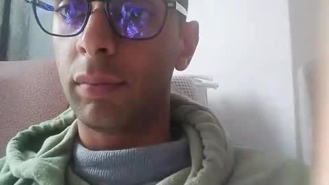 TunisienSexyGuy online show from February 12, 12:20 pm