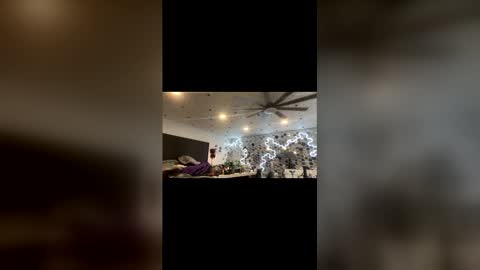 turkeyjerky92 online show from April 27, 6:49 pm