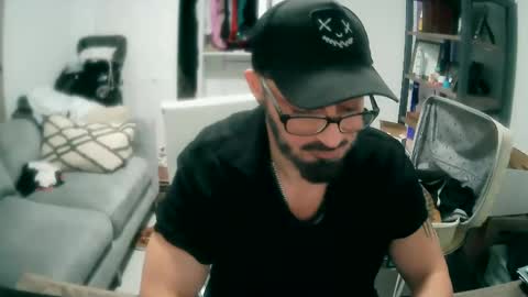 tuscan_taurus online show from January 27, 7:14 am