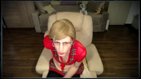 Clementine online show from November 19, 12:26 pm