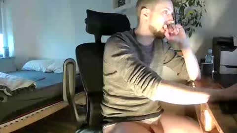 Tobi online show from January 15, 7:48 am