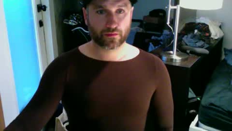 twattickler96 online show from May 27, 3:36 am